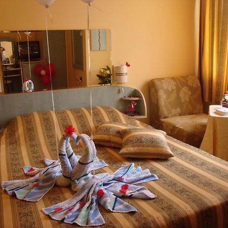 Hotel Color Варна Экстерьер фото