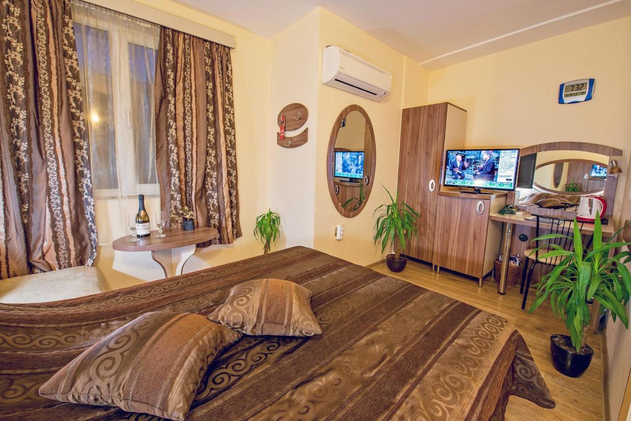 Hotel Color Варна Экстерьер фото