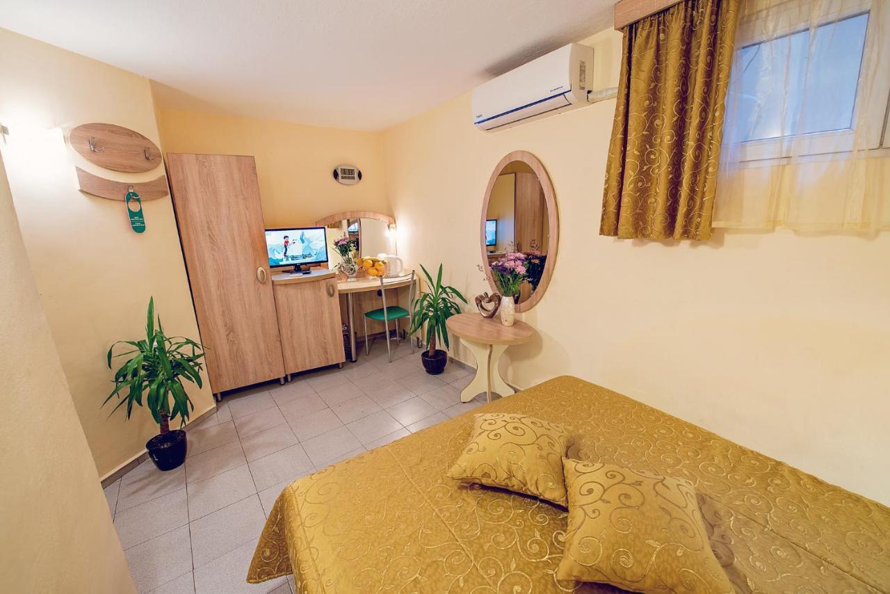 Hotel Color Варна Экстерьер фото