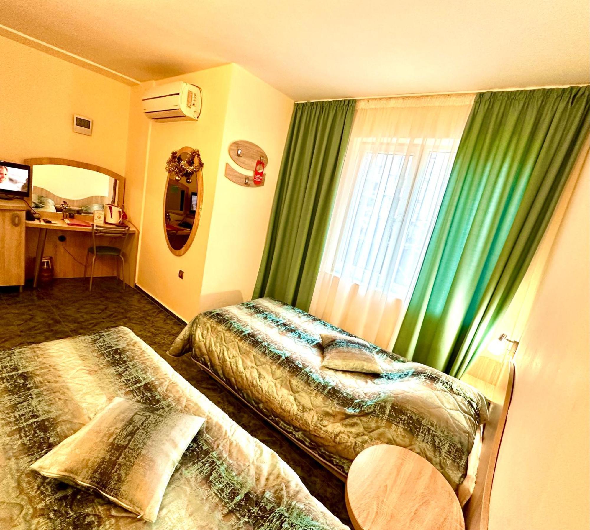 Hotel Color Варна Экстерьер фото